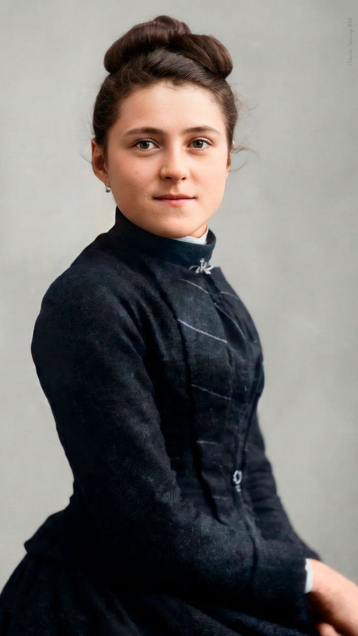 Santa Teresita de joven